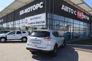 Внедорожник Nissan X-Trail 2015 года, 1730000 рублей, Мирное