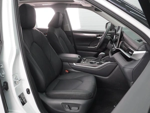 Внедорожник Toyota Highlander 2025 года, 5775000 рублей, Воронеж