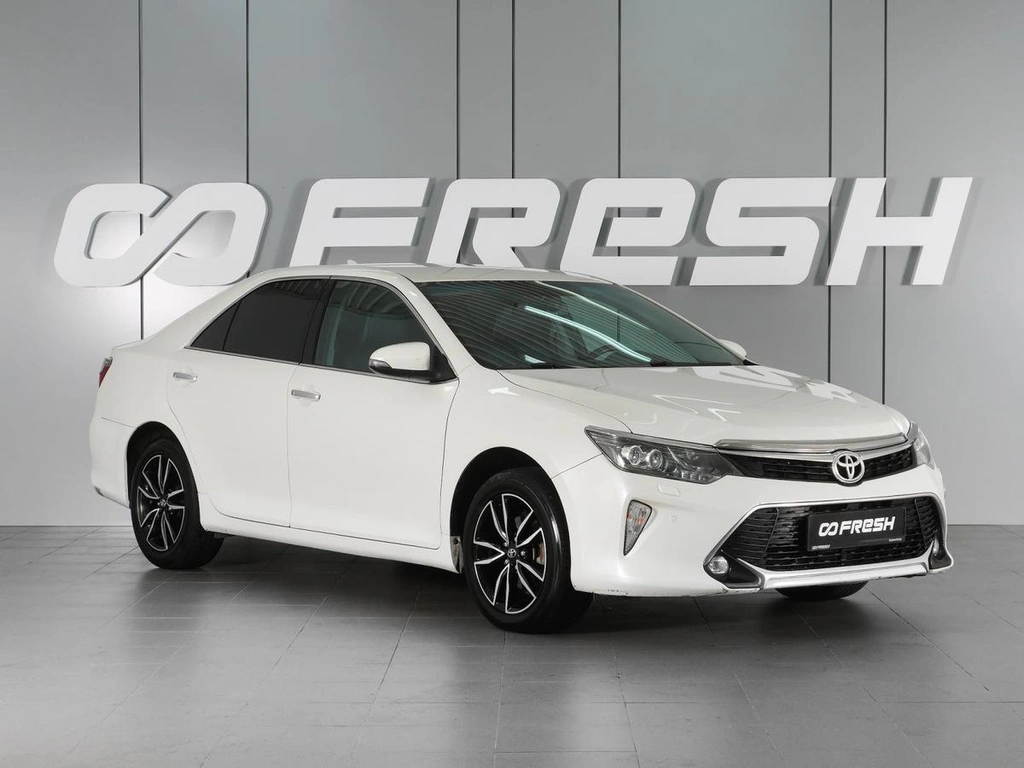 Седан Toyota Camry 2017 года, 2499000 рублей, Минеральные Воды