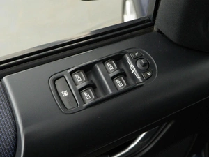 Внедорожник Land Rover Freelander 2008 года, 1054444 рублей, Москва