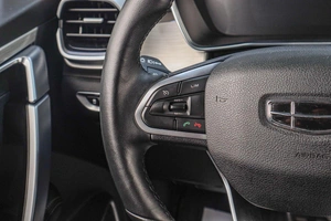 Внедорожник Geely Coolray 2024 года, 1949000 рублей, Челябинск