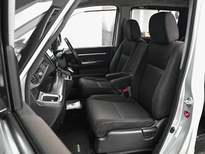 Минивэн Honda Stepwgn Spada 2018 года, 2597000 рублей, Ставрополь