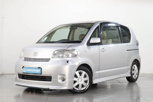 Минивэн Toyota Porte 2007 года, 549000 рублей, Челябинск
