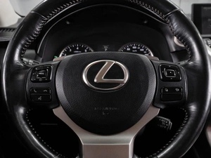 Внедорожник Lexus NX 2015 года, 2700000 рублей, Тюмень