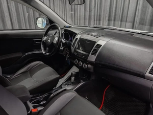 Внедорожник Mitsubishi Outlander 2010 года, 999000 рублей, Красноярск