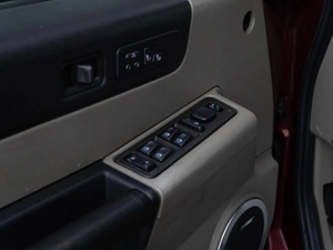 Внедорожник Hummer H2 2003 года, 1849999 рублей, Москва