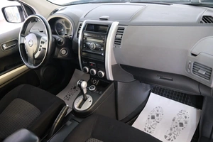 Внедорожник Nissan X-Trail 2007 года, 1099000 рублей, Омск