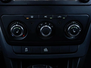 Внедорожник Skoda Yeti 2012 года, 1299000 рублей, Ставрополь