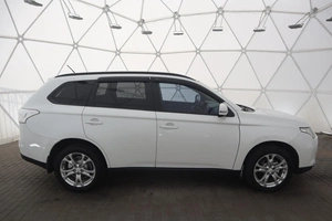 Внедорожник Mitsubishi Outlander 2012 года, 1330000 рублей, Орёл