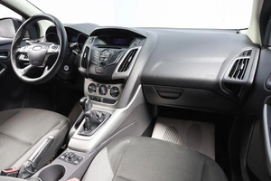 Хетчбэк Ford Focus 2012 года, 719000 рублей, Новосибирск