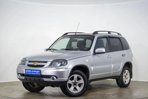 Внедорожник Chevrolet Niva 2019 года, 819000 рублей, Оренбург