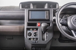 Минивэн Toyota Roomy 2021 года, 1269000 рублей, Томск