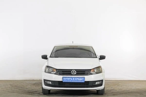 Седан Volkswagen Polo 2018 года, 739000 рублей, Тюмень