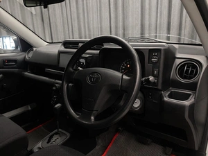 Универсал Toyota Probox 2018 года, 970000 рублей, Красноярск