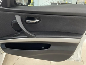 Седан BMW 3 серия 2010 года, 987000 рублей, Солонцы