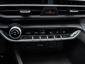 Седан Changan Eado Plus 2023 года, 1470000 рублей, Краснодар