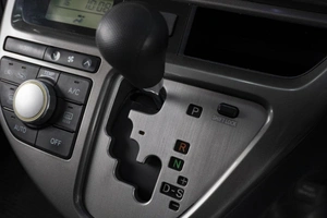 Минивэн Toyota Wish 2008 года, 920000 рублей, Омск