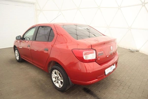 Седан Renault Logan 2015 года, 795000 рублей, Орёл