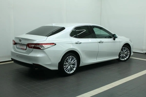 Седан Toyota Camry 2018 года, 2781000 рублей, Красноярск