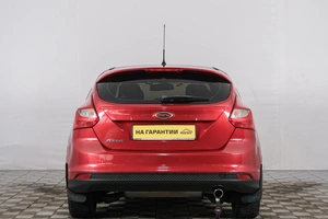Хетчбэк Ford Focus 2012 года, 799000 рублей, Красноярск