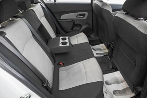 Седан Chevrolet Cruze 2014 года, 799000 рублей, Барнаул
