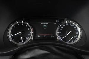 Внедорожник Toyota Highlander 2022 года, 7799000 рублей, Тюмень