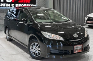 Минивэн Toyota Wish 2012 года, 1447000 рублей, Красноярск