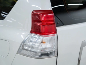 Внедорожник Toyota Land Cruiser Prado 2012 года, 3180000 рублей, Красноярск