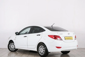 Седан Hyundai Solaris 2011 года, 699000 рублей, Красноярск