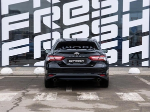 Седан Toyota Camry 2019 года, 3150000 рублей, Краснодар