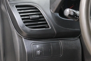 Хетчбэк Hyundai Solaris 2013 года, 969000 рублей, Омск