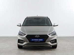 Седан Hyundai Solaris 2018 года, 1373444 рублей, Москва
