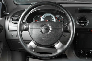 Хетчбэк Chevrolet Lacetti 2010 года, 479000 рублей, Тюмень