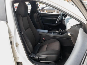 Хетчбэк Mazda 3 2019 года, 2120000 рублей, Краснодар
