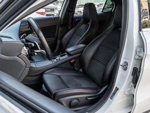 Внедорожник Mercedes-benz GLA-класс 2018 года, 2495000 рублей, Краснодар