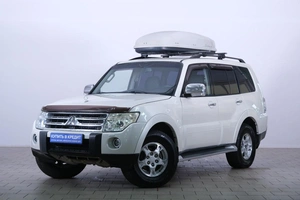 Внедорожник Mitsubishi Pajero 2009 года, 1699000 рублей, Омск