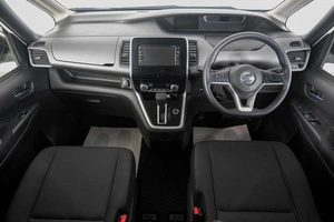 Минивэн Nissan Serena 2019 года, 1999000 рублей, Кемерово