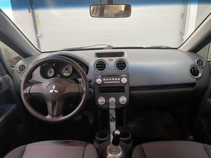 Хетчбэк Mitsubishi Colt 2006 года, 350000 рублей, Ярославль
