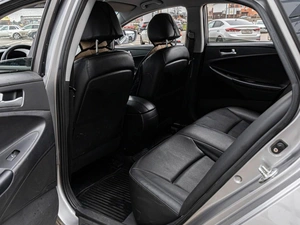 Седан Hyundai Sonata 2010 года, 995000 рублей, Краснодар