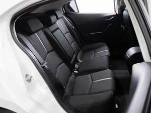 Седан Mazda 3 2018 года, 1670000 рублей, Тюмень
