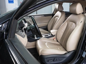 Седан Hyundai Sonata 2018 года, 1999000 рублей, Тюмень