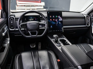 Внедорожник JAECOO J7 2023 года, 2240000 рублей, Краснодар