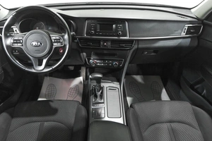 Седан Kia Optima 2017 года, 2349000 рублей, Новокузнецк