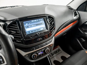 Универсал ВАЗ (LADA) Vesta Cross 2019 года, 1100000 рублей, Красноярск