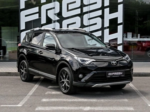 Внедорожник Toyota RAV4 2017 года, 2130000 рублей, Волгоград