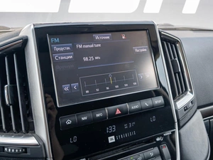 Внедорожник Toyota Land Cruiser 2018 года, 7999000 рублей, Краснодар
