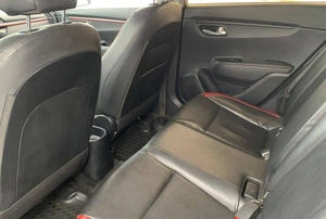 Седан Kia Rio 2020 года, 880000 рублей, Солонцы