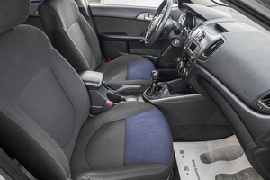 Седан Kia Cerato 2010 года, 749000 рублей, Барнаул