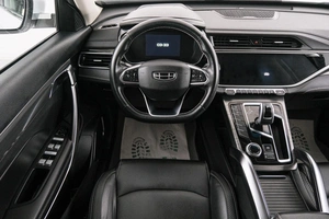 Внедорожник Geely Atlas Pro 2023 года, 2089000 рублей, Красноярск