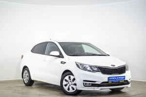Седан Kia Rio 2015 года, 999000 рублей, Оренбург